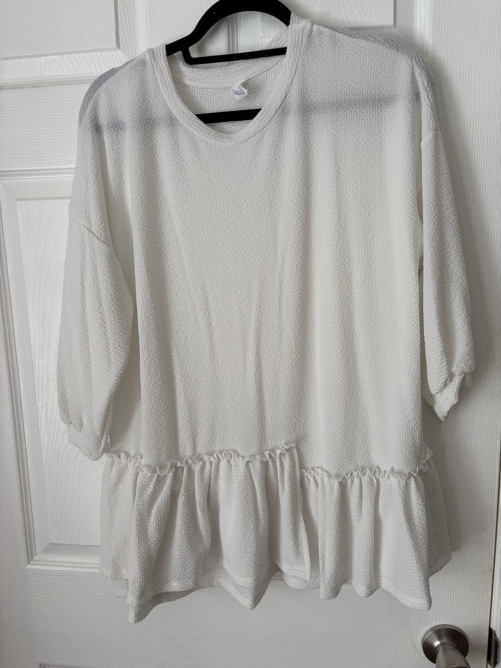 Relaxed White Ruffle-Hem Tunic Top